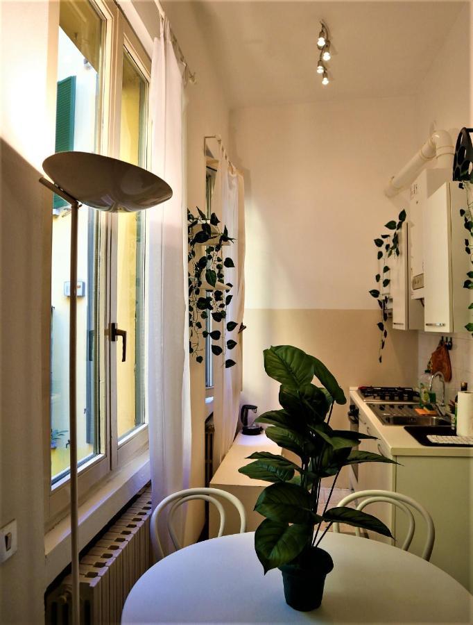 - La Casa Delle Meraviglie -navigli Edition- Milaan
