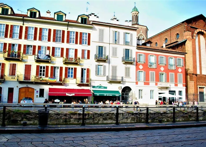 - La Casa Delle Meraviglie -Navigli Edition-